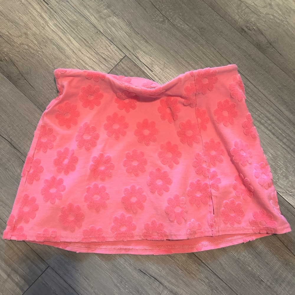 American Eagle hot pink mini skirt